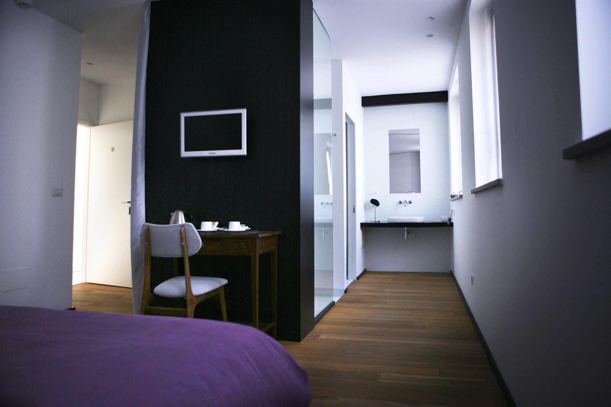 Mxp Rooms Guest House Cardano Al Campo Exteriér fotografie